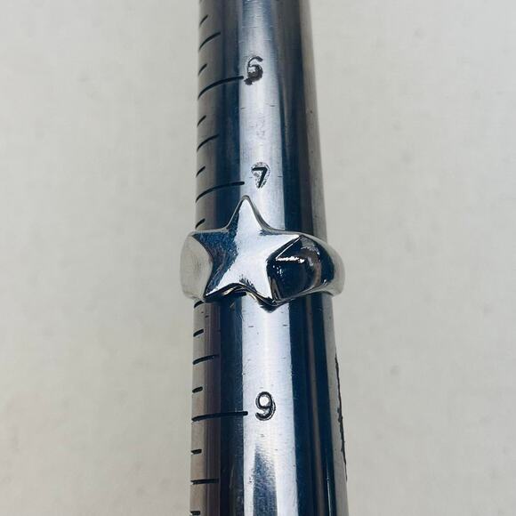 Y2K Vintage Silver Star Ring – Size 8, Unisex, Brand New - Picture 6 of 14